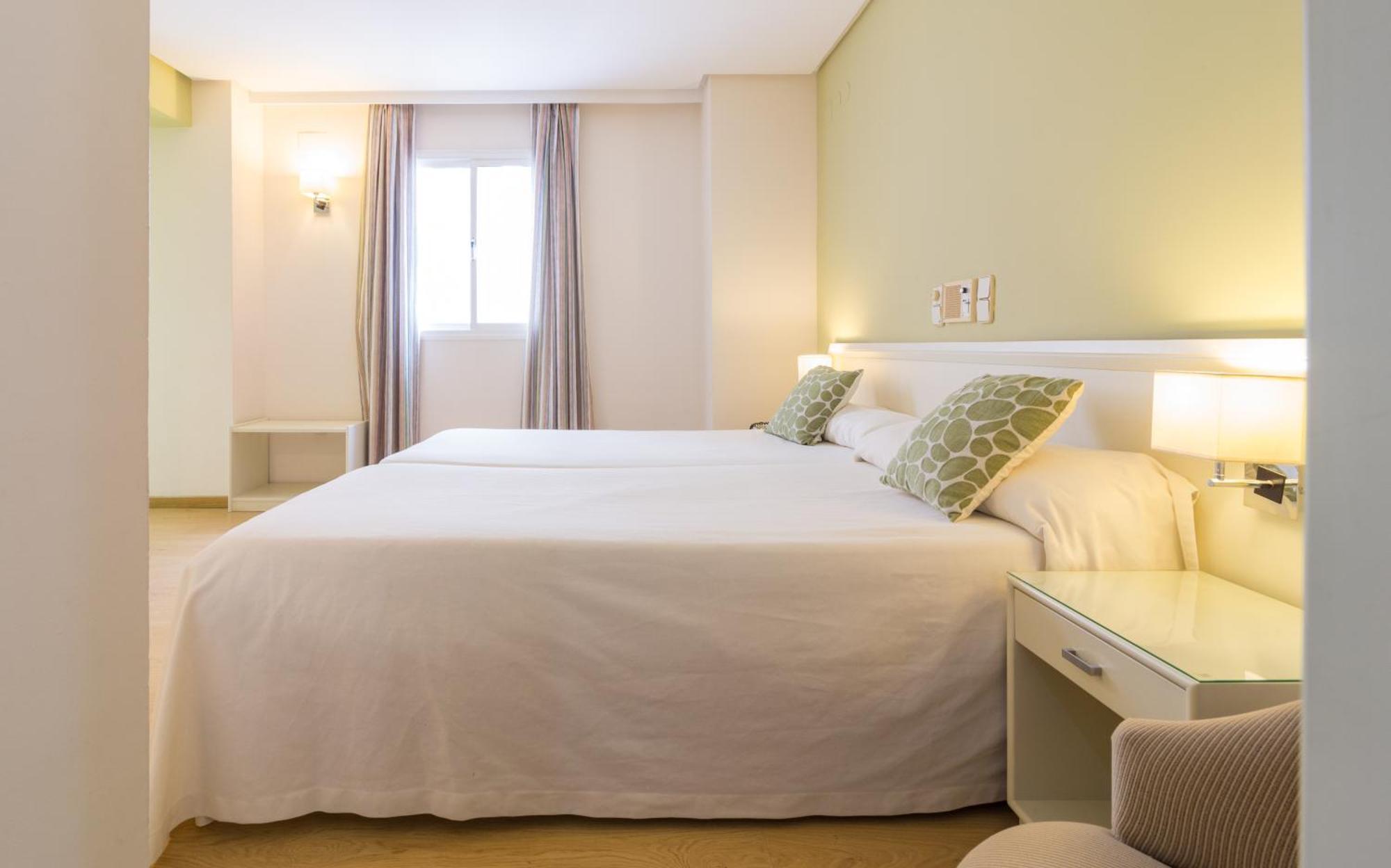 Hotel Plateria Écija Kültér fotó
